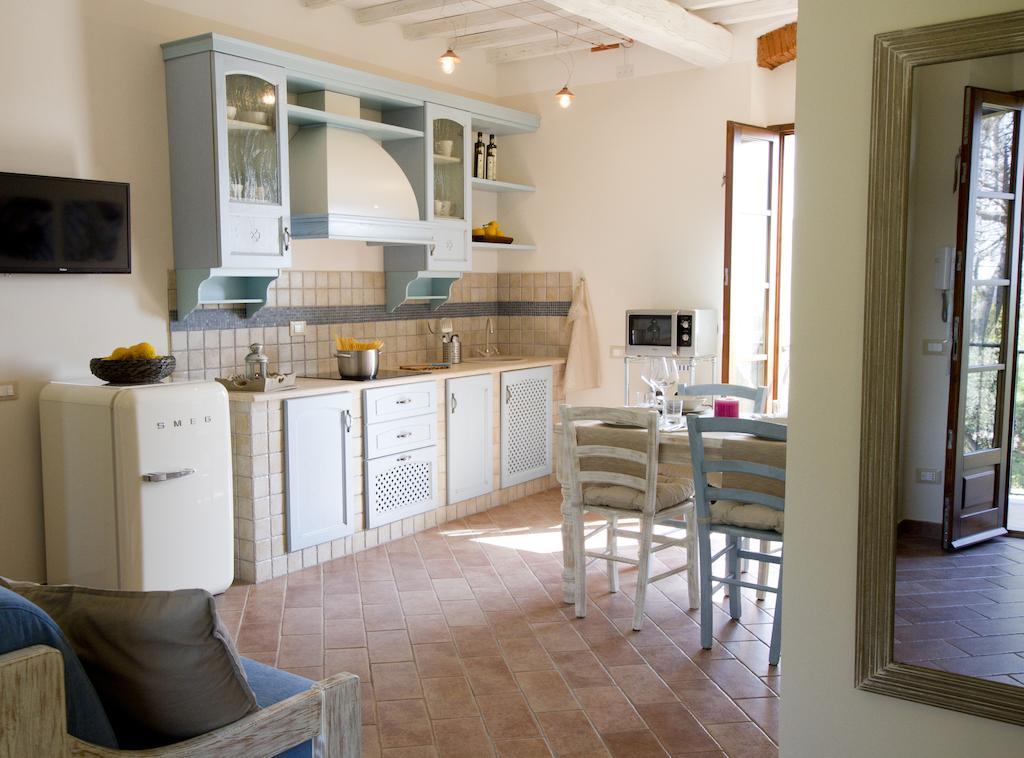 Il Bottaccio Casa Di Campagna Venturina Terme Habitación foto